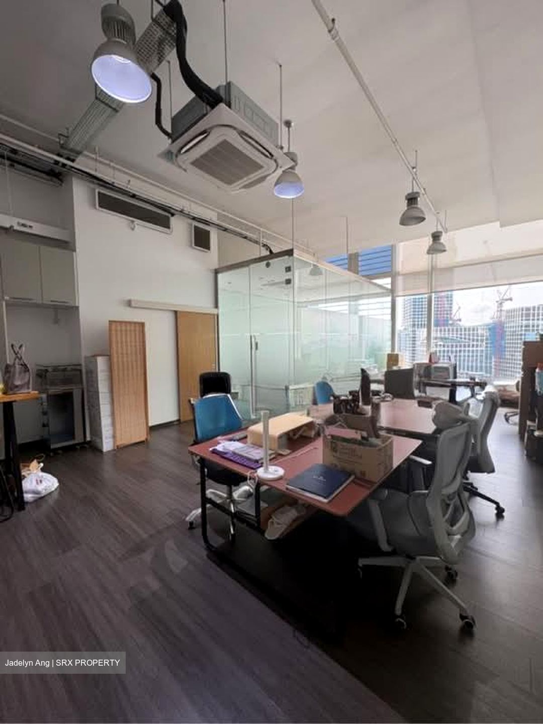 The Central (D1), Office #560830031